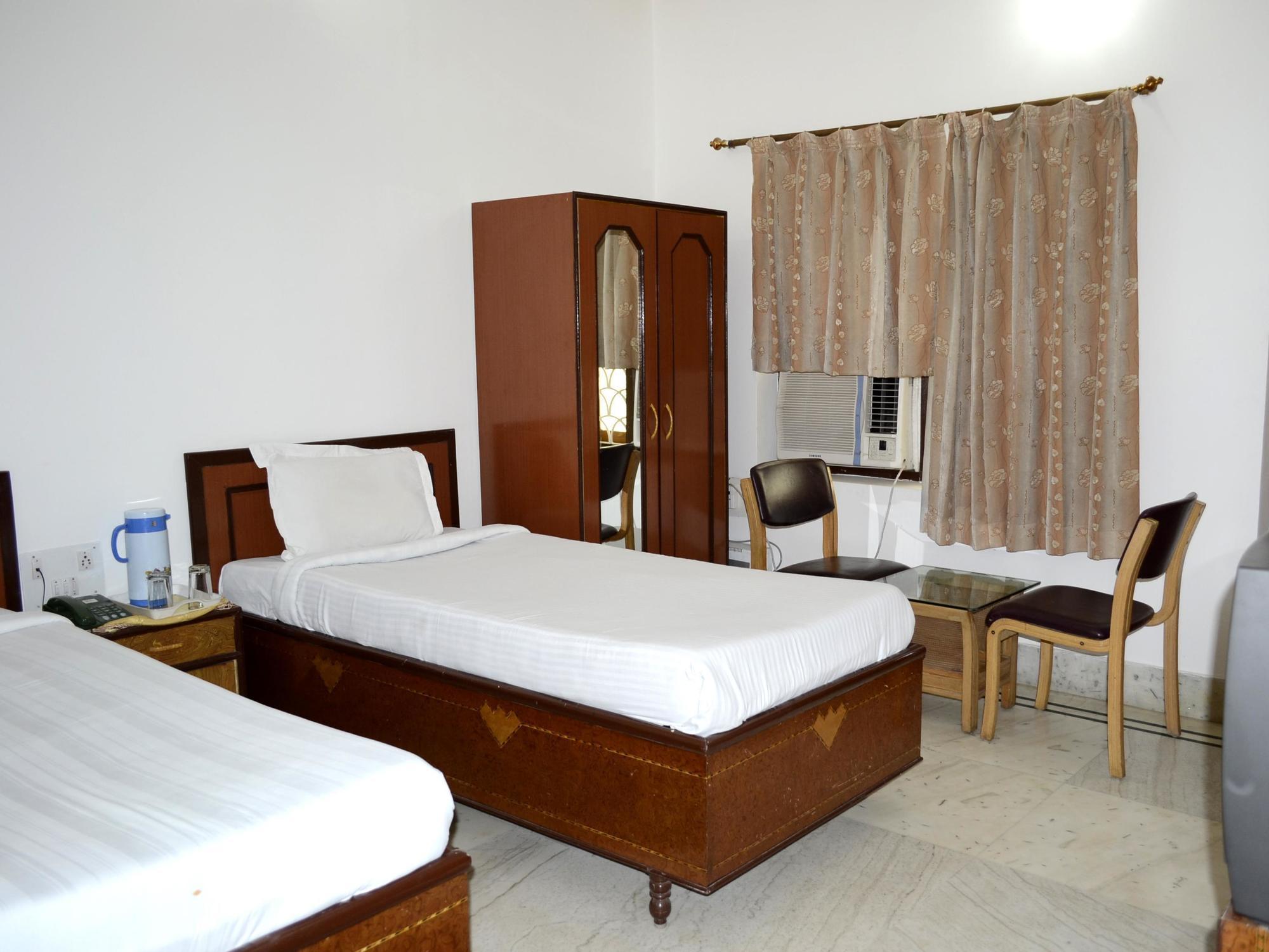 Hotel Tokyo Vihar Bodh Gaya Esterno foto